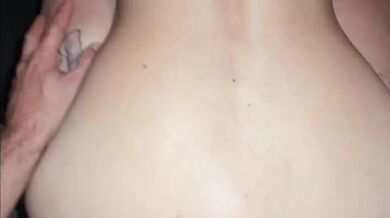 Milf rides my cock and takes a creampie in the car