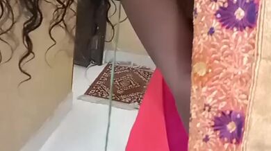 சிகப்பு விளக்கு | My Desi Boobs Squeezed & Nipple Play by Bull for Tamil Cuck - IndianHotwifeX