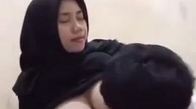 Minta Nyusu Ke Ayang Full Di Https://linktr.ee/bookingpsk