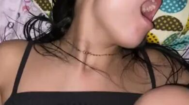 my stepcousin gets horny while i suck her cock