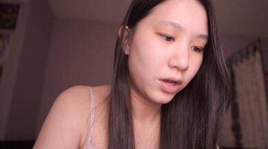 Cute Asian Girl ASMR - 1 Kings 7-8