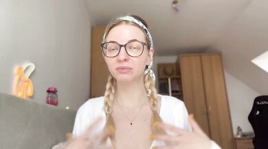 Pros and Cons of being in a Female Led Relationship (for both genders)