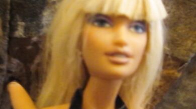 2019 Savannah "Bathroom Shot Of Cum" full session