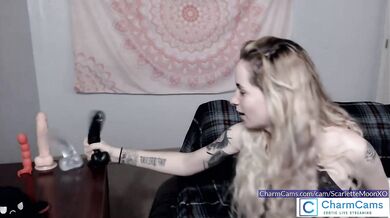 It is that simple to become close to her watch- click - connect! Live Chat Show