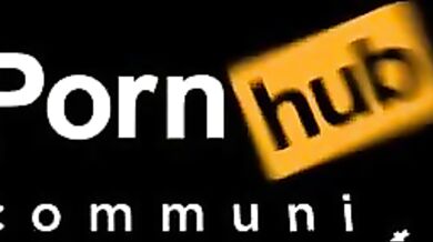 Finger banging my pussy!