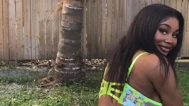 Free Preview for public twerk/dance video My ass is so FAT .. by jordynfalls from OnlyFans | Coomer