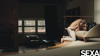 Watch this stunning girl suck and fuck to a creampie climax