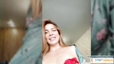 Watch click Connect. Its Effortless to Get Close to Her. Cam To Cam Chat Live