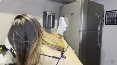 JULIE OLIVER-JOI- POV traindo o marido com o amigo