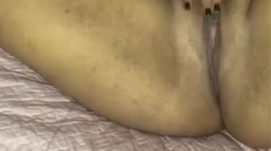 Estoy demasiado caliente necesito que me la metan hasta el fondo