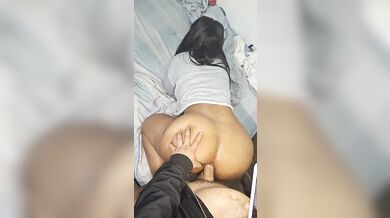 Puta venezolana le encanta que le dejen ese ano bien abierto y con mucho semen, todos los dias anal