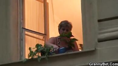 He drills her shaved old pussy