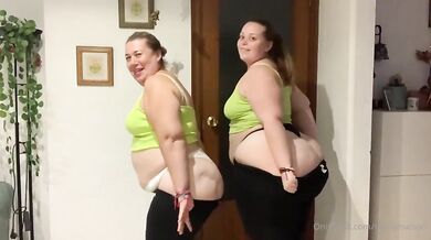 VIDEO WITH MOM? by twinsmaison from OnlyFans | Coomer