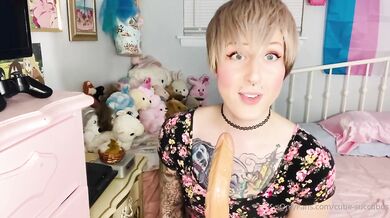 Today is my birthday! As my gift to you, heres my favorite .. by cutie-succubus from OnlyFans | Coomer
