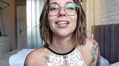 Przyrodnia ciocia powie Ci jak masz zwalić konia. Tryśnij dwa razy!