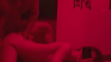 Jantar de Aniversário Terminou com Sexo Apaixonado