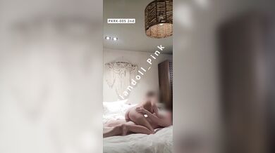 He fucked my pussy so well that my legs are shaking and creampied 굵고 휜 자지로 깊숙히 쑤시며 질싸 당한 여친