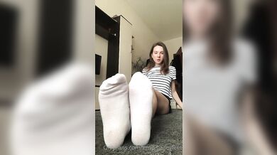 ??? by emilybaileyfeet from OnlyFans | Coomer