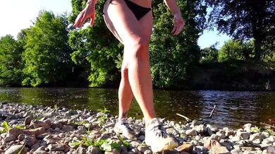 Girl exhib outdoor topless gets her pussy wet and fingered in the river (TEASER "STONE RIVER" VIDEO)