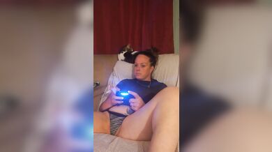 Sexy Step Mother Secretary Upskirt Teasing Spreading Legs Wide And Smoking While Playing Video Games