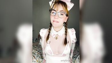 **Milkmaid JOE and masturbation** (this content is very male.. by lanieluxx from OnlyFans | Coomer