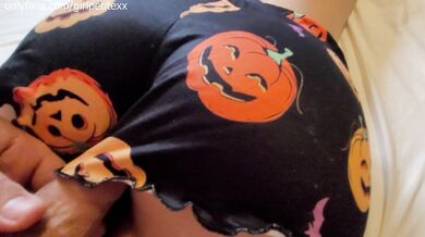 Grabbing Ass and Rubbing Cock on Stepsis's Big Ass