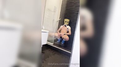 “THE PORN LAWN Hot footballer showers and beats his dick a.. by paperbagleo from OnlyFans | Coomer