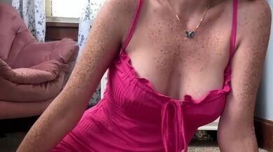 Rarity bee dildo doll riding squirt redhead onlyfans video