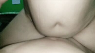 Kapit bahay sapul kay boy tigas. Pinay viral 2020