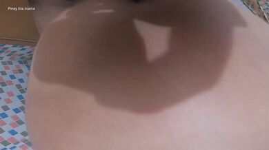 Pinay kinantot sa cr