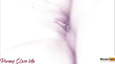 Pinay na virgin kinantot ng kanyang kaibigan