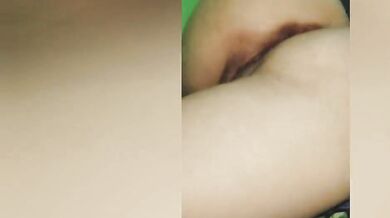 May kasama kaya nag takip ng kumot