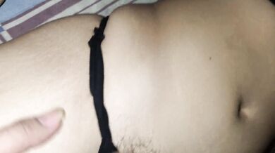 Pinay new viral sinurpresa ako ni besty gamit ang kanyang matigas na titi sa umaga