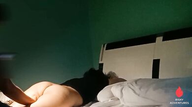 Matambok na Pinay Ass Kaya Ginising at Kinain Hanggang Labasan - Sarap Umungol