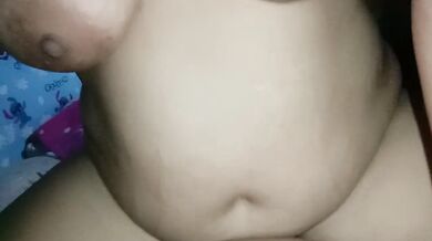 My chubby auntie strikes again with a bang. My tita