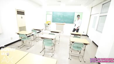 【mr.bunny】moso-009 4P in the classroom