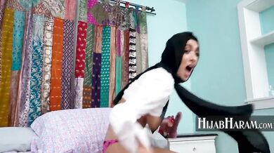 Repressed Girl In Hijab Has Fantasies - Aubry Babcock porn (Nicky Rebel)