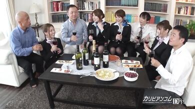 【無】乱交ルーム ～フライト疲れのCA4人 パート1