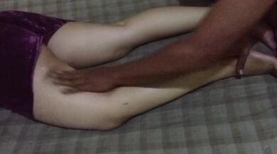 Pijat istri bos yang haus sex