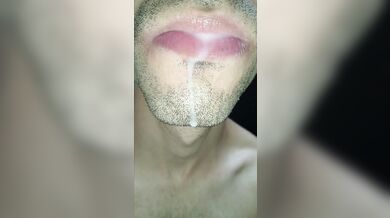 tongue, saliva, lengua , sloopy, sucking, escupir fetish, babeante primer plano, semen fluyendo