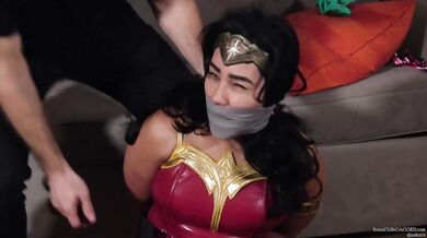 sahrye wonder woman bound by her fan