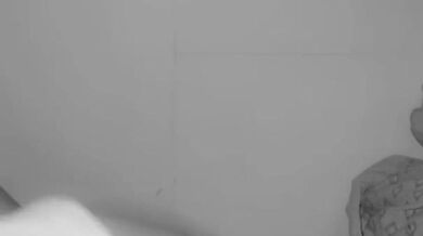 Avec sa chatte parfaite, c’est le plus gros jet de fontaine que vous aurez vu