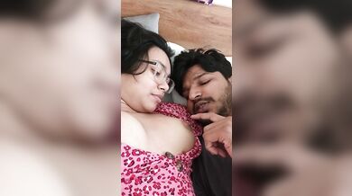 Uma Ghosh Shares A Passionate Moment With Her BF - Uma A