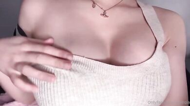 i wanna put these in your face and make you suck my nipples .. by jennieteen from OnlyFans | Coomer