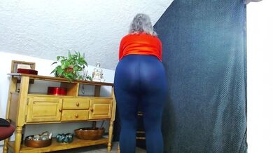 1150 Tights and no panties on Dawn's Huge Ass