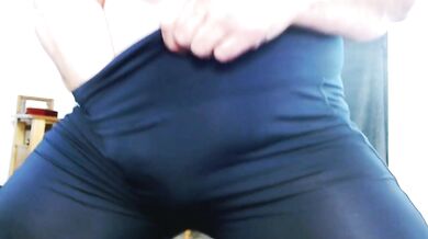 1150 Tights and no panties on Dawn's Huge Ass