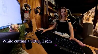 Cute Redhead Girl Sperm Collector 6 (sperm from a stranger)