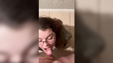 Pissy Emmy - Drinking His Piss Before We Head Into Town