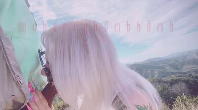 Giving a random stranger a blowjob & some pussy on my morning hike