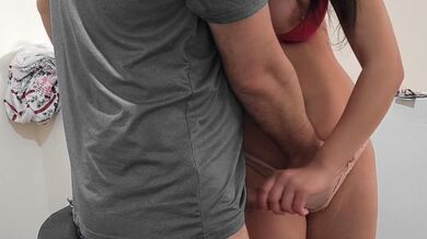 christmas ???? party with beautiful ???? arabic girl - أجمل ليلة رأس سنة مع حبي حواي تيبرعني